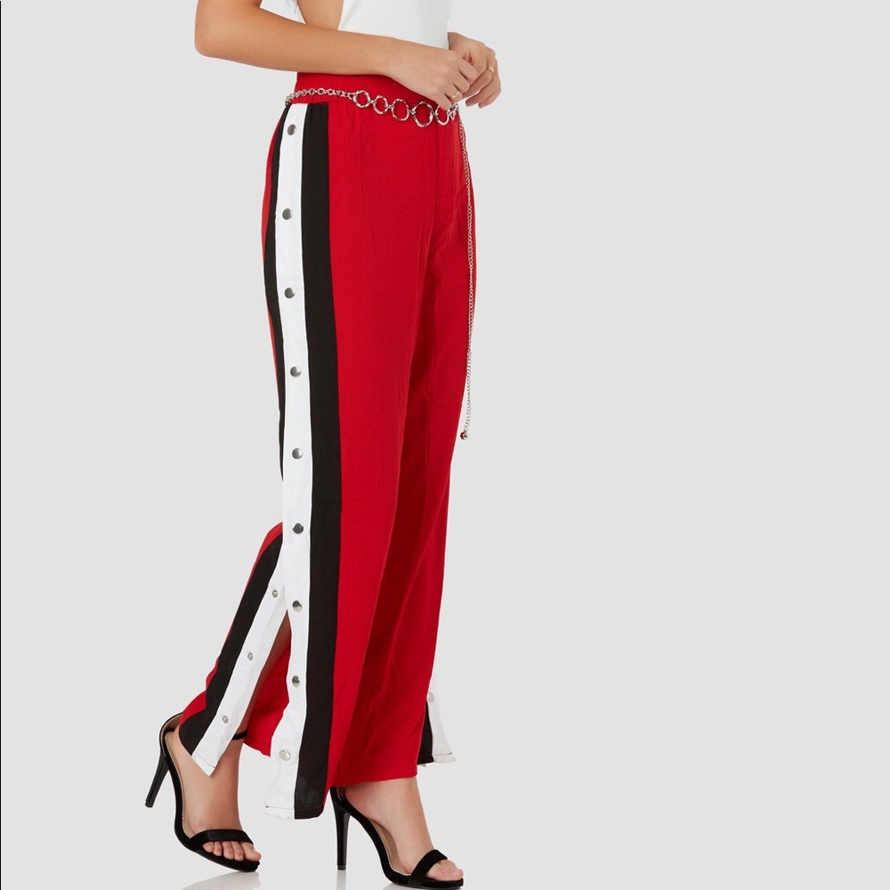 RED/WHITE&BLACK STRIPPED TEAR OFF PANTS